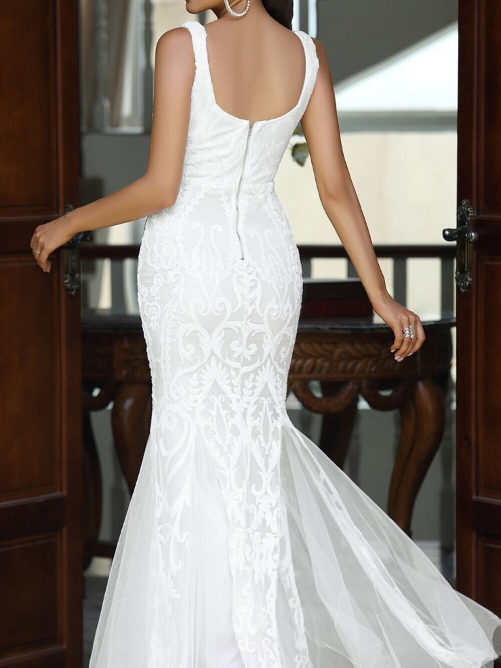 White Glamorous Women's Mermaid Hem Mesh Sequin Formal Gown - Picture 2 of 7